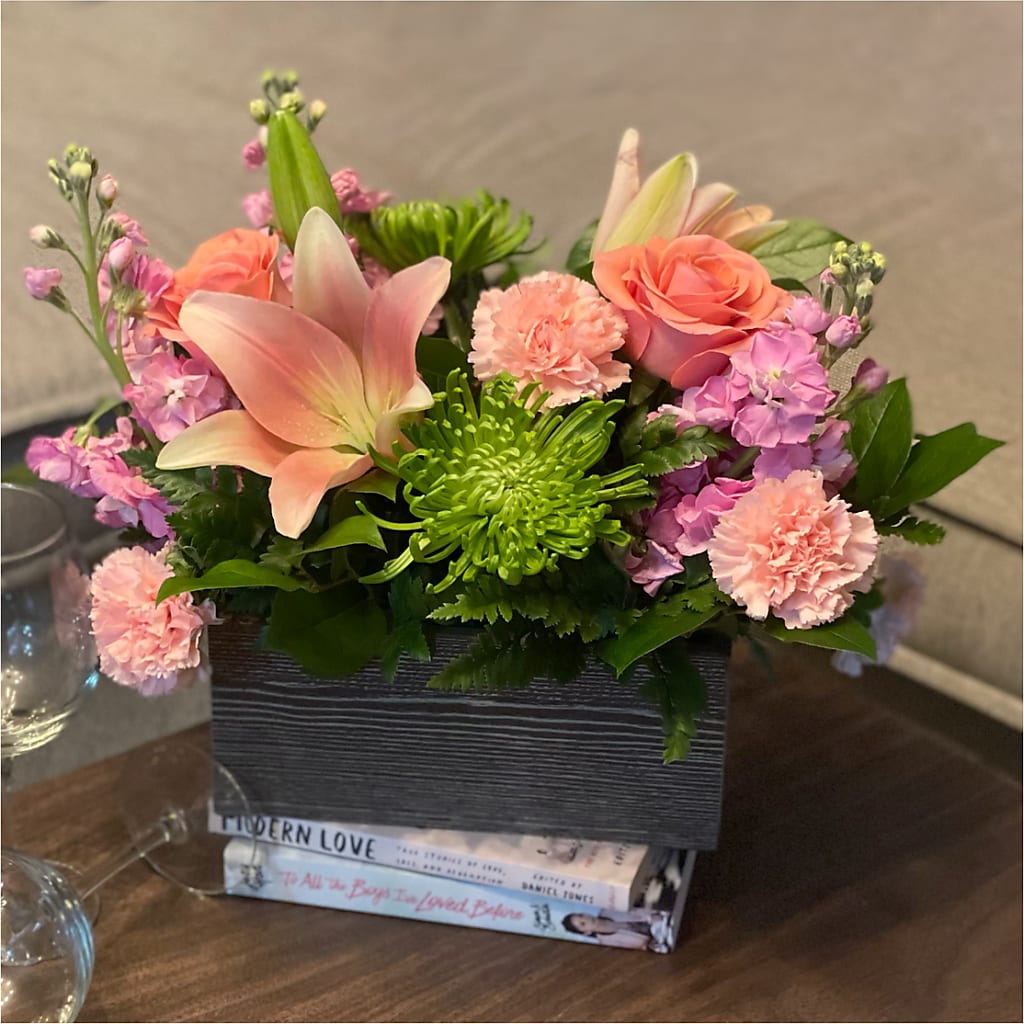Beautiful Spirit Basket – Natural Flowers Llc, Centreville VA