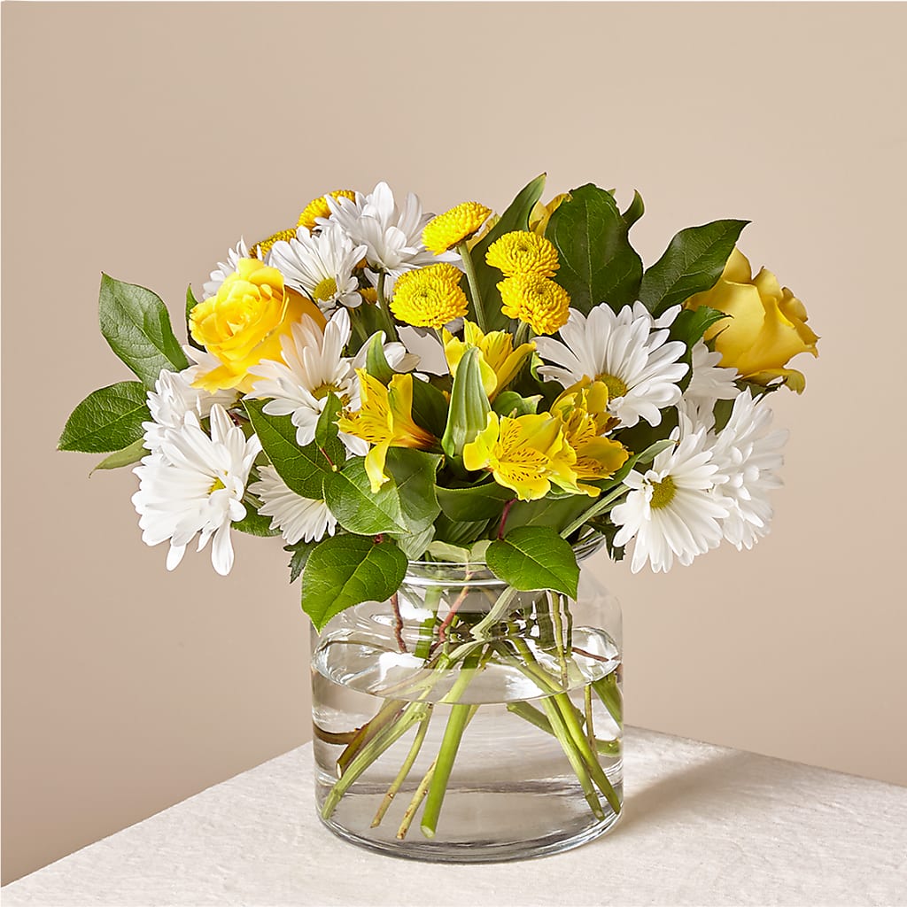 Sunny Sentiments Bouquet – Natural Flowers Llc, Centreville VA
