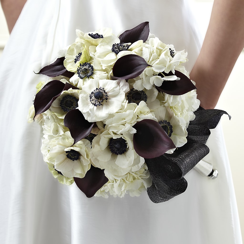 To Have and To Hold Bouquet – Natural Flowers Llc, Centreville VA