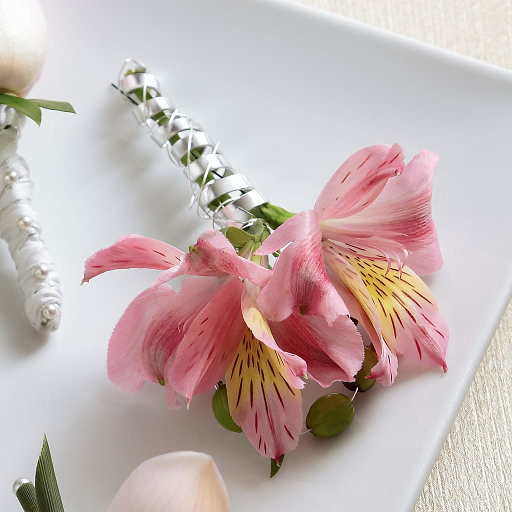 Pink Peruvian Lily Boutonniere – Natural Flowers Llc, Centreville VA
