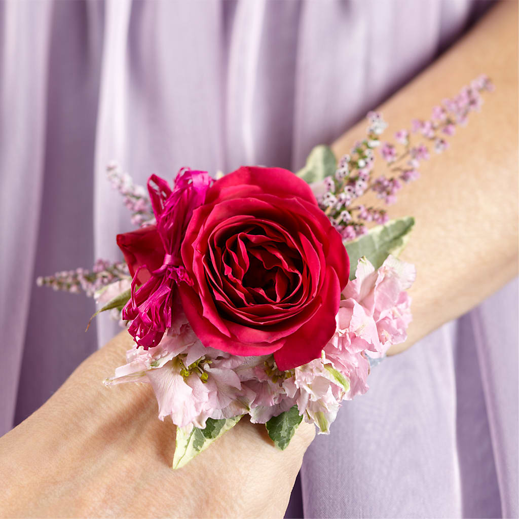 Rose Charm Corsage – Natural Flowers Llc, Centreville VA