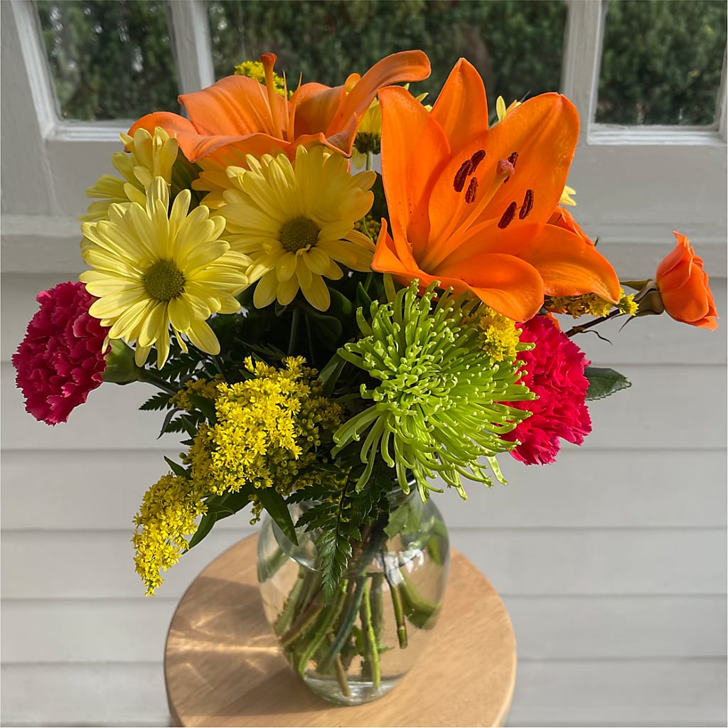 Bold & Bright – A Florist Original –  Natural Flowers Llc, Centreville VA