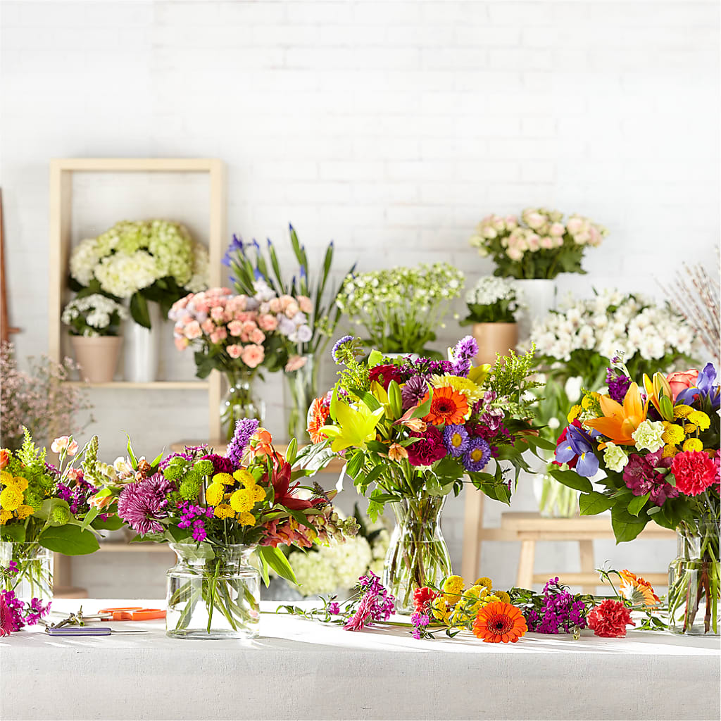 Bold & Bright – A Florist Original –  Natural Flowers Llc, Centreville VA