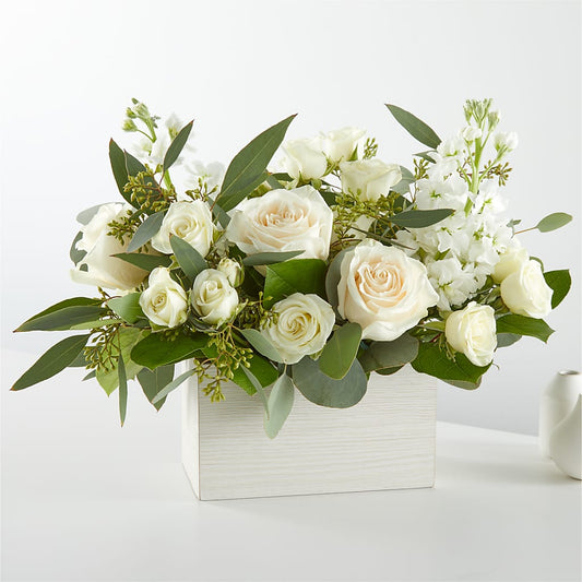 Fresh Linen Box Bouquet –  Natural Flowers Llc, Centreville VA