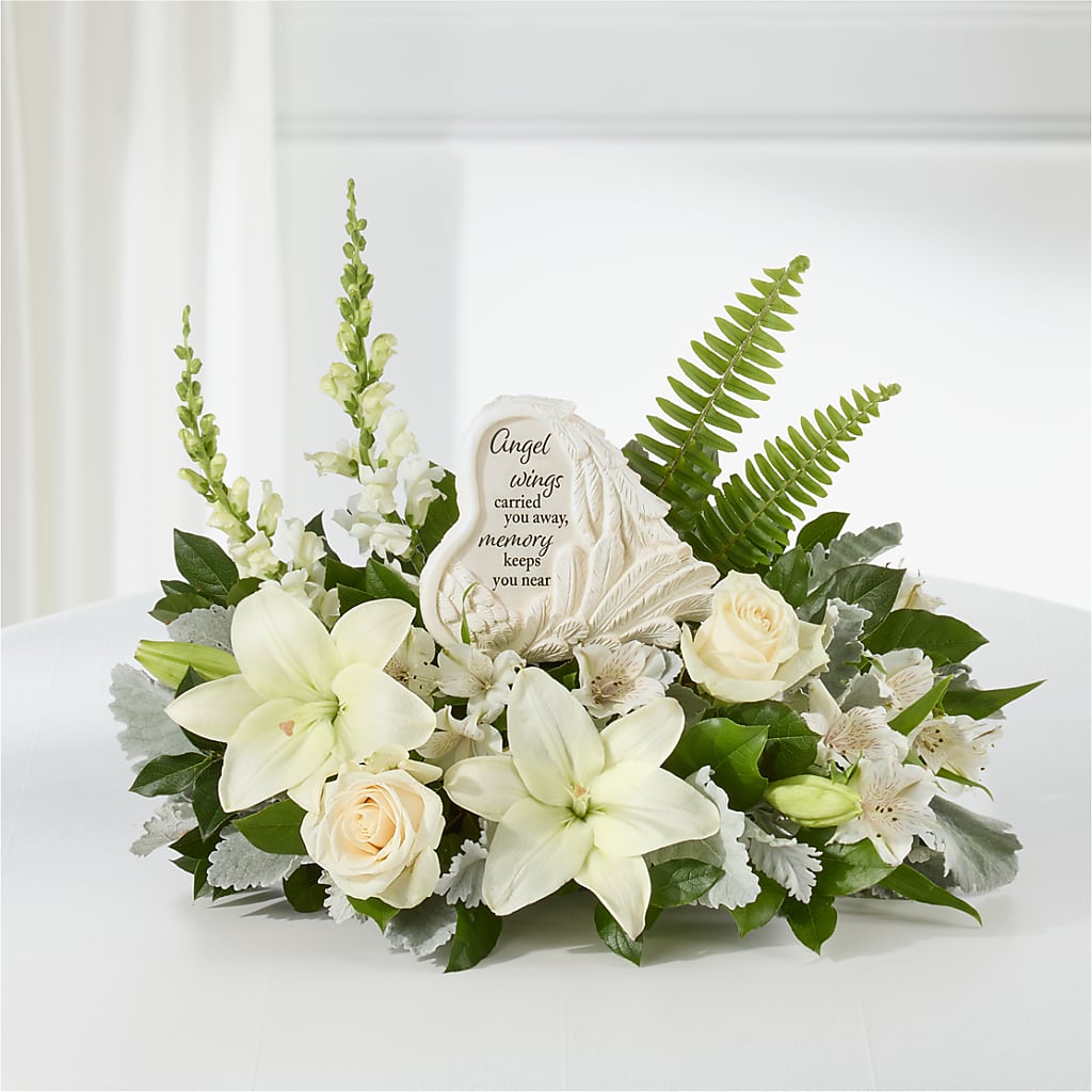 Holding You Close Arrangement –  Natural Flowers Llc, Centreville VA