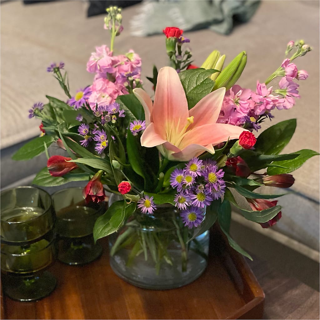Romantique Bouquet –  Natural Flowers Llc, Centreville VA