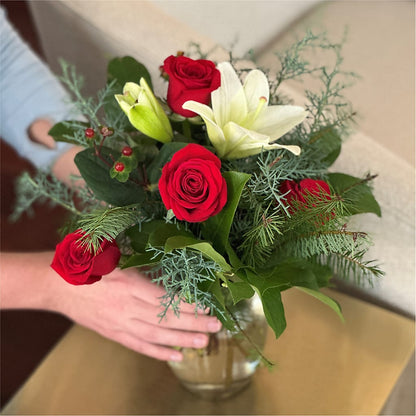 Glittering Lights Bouquet –  Natural Flowers Llc, Centreville VA
