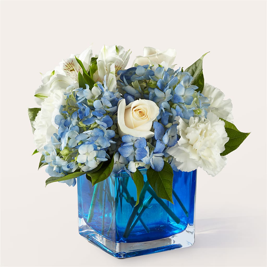 Soothing Waters Bouquet –  Natural Flowers Llc, Centreville VA