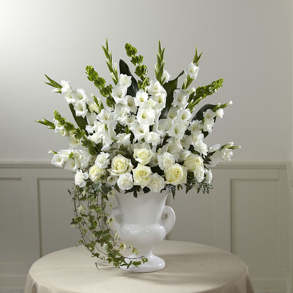 Fond Reflections Arrangement –  Natural Flowers Llc, Centreville VA