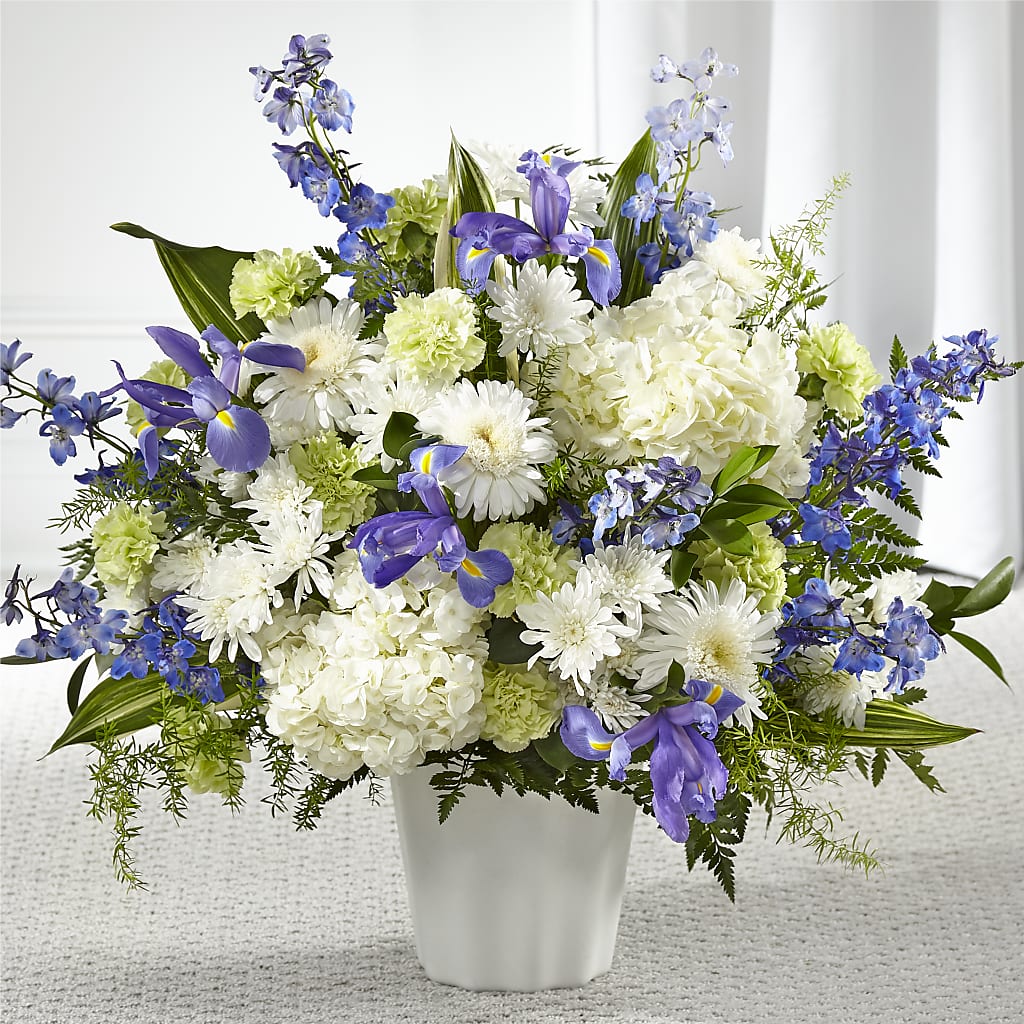 Soft Serenity Floor Basket –  Natural Flowers Llc, Centreville VA