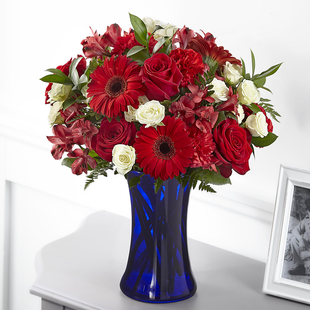 Hearts Embrace Bouquet –  Natural Flowers Llc, Centreville VA
