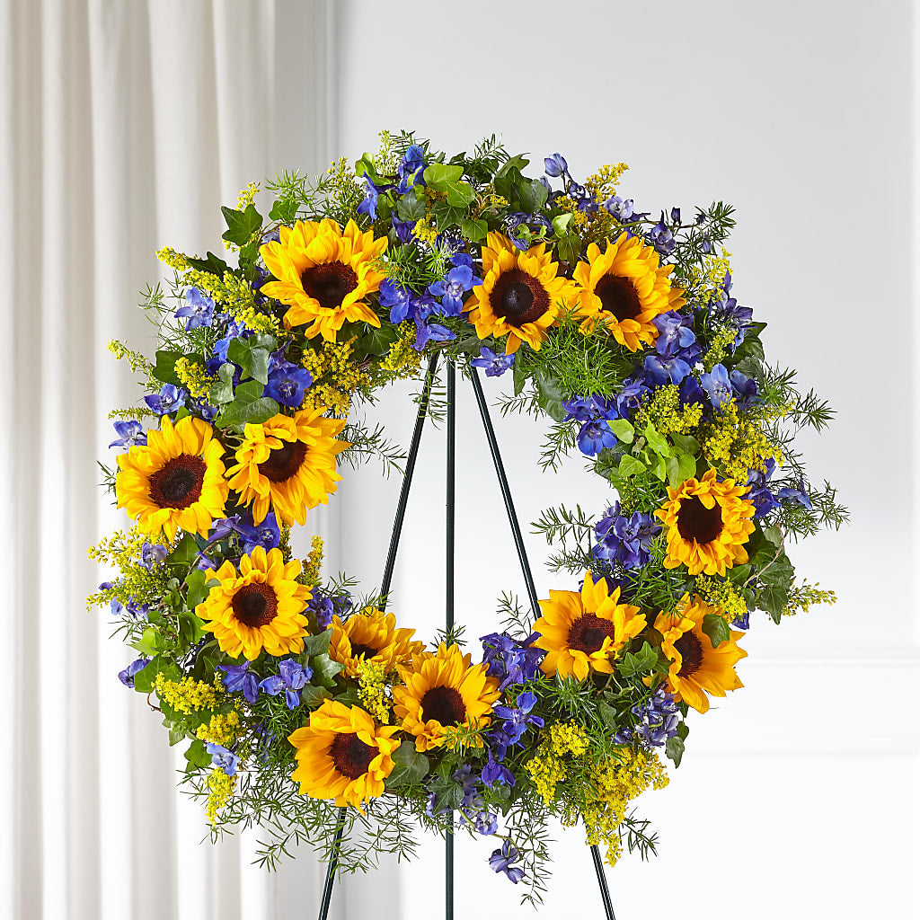 Bright Rays Wreath –  Natural Flowers Llc, Centreville VA
