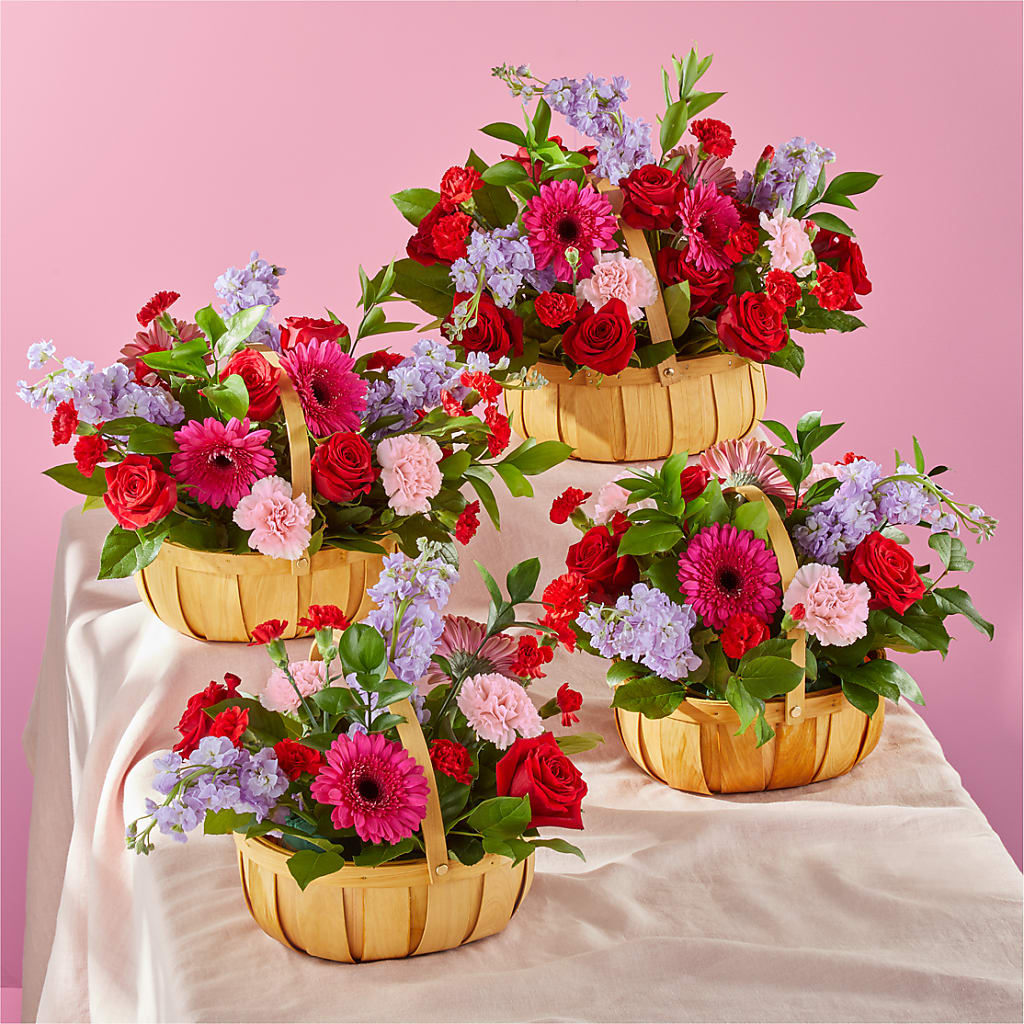 Pink Picnic Basket –  Natural Flowers Llc, Centreville VA