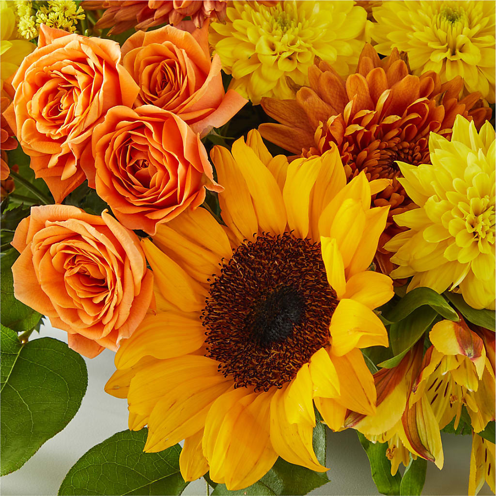 Autumn Harmony Centerpiece –  Natural Flowers Llc, Centreville VA
