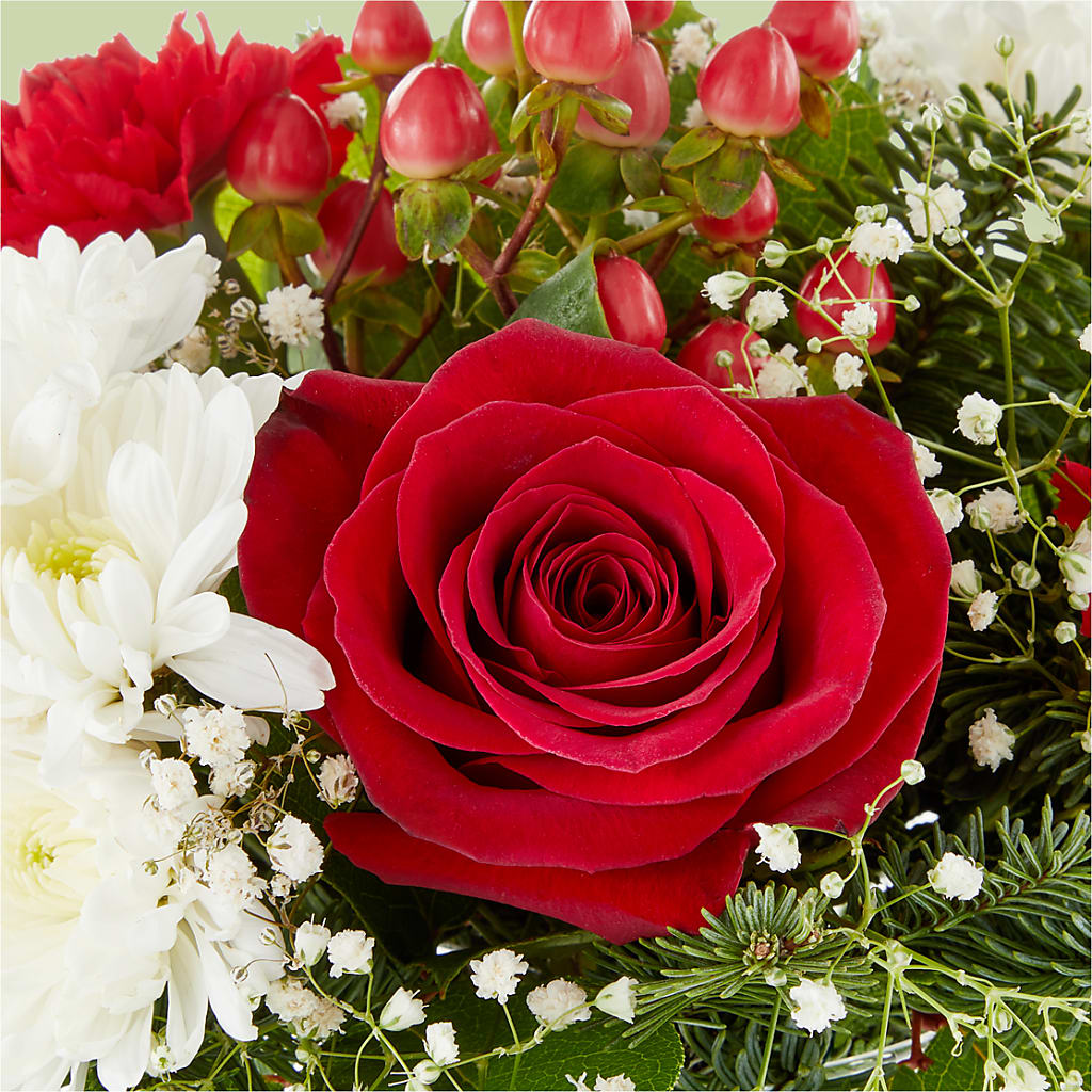 Chance of Flurries Bouquet –  Natural Flowers Llc, Centreville VA