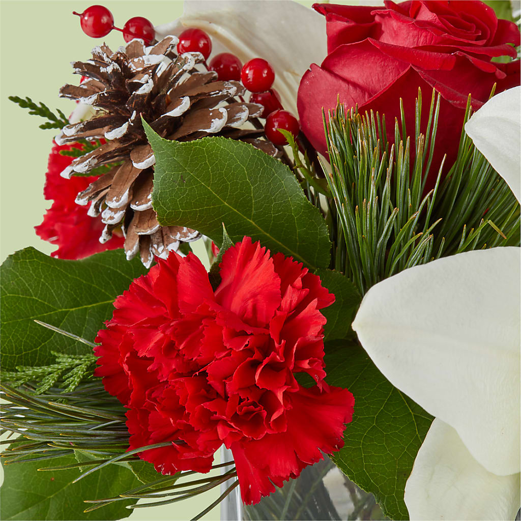 Glistening Icicles Bouquet –  Natural Flowers Llc, Centreville VA