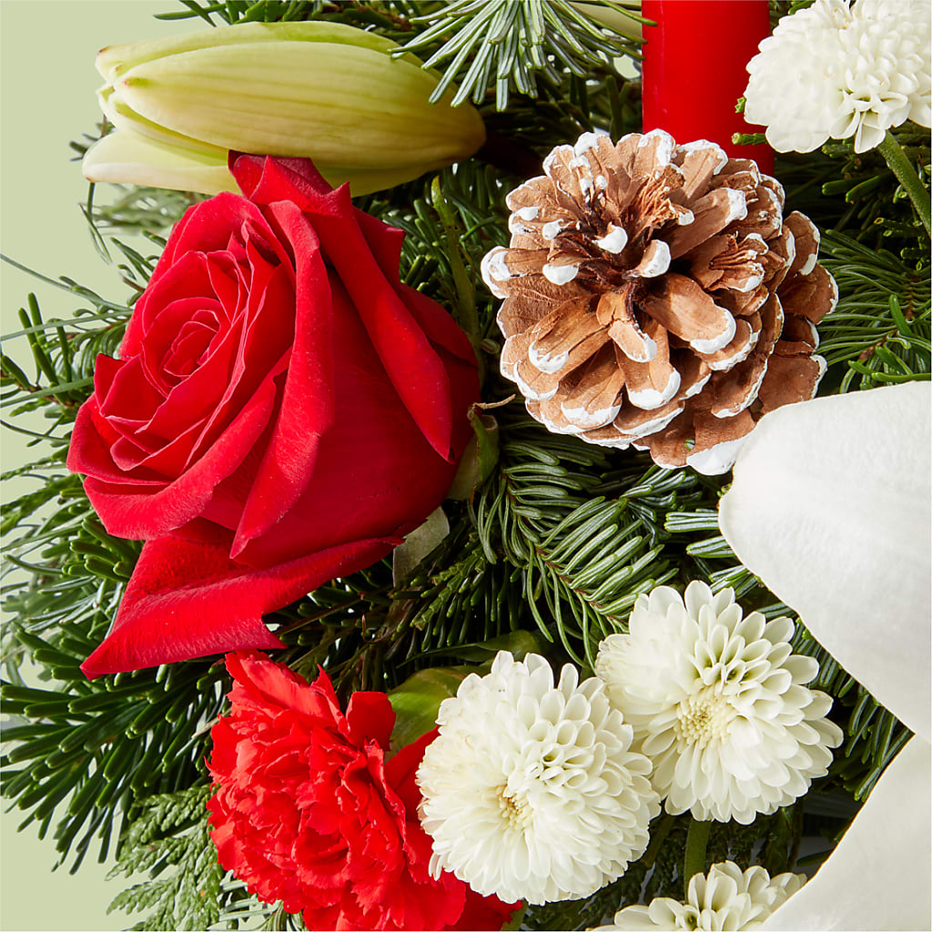 Seasonal Festivities Centerpiece –  Natural Flowers Llc, Centreville VA