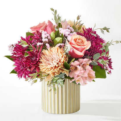 Berry Cobbler Bouquet with Ivory Vase –  Natural Flowers Llc, Centreville VA