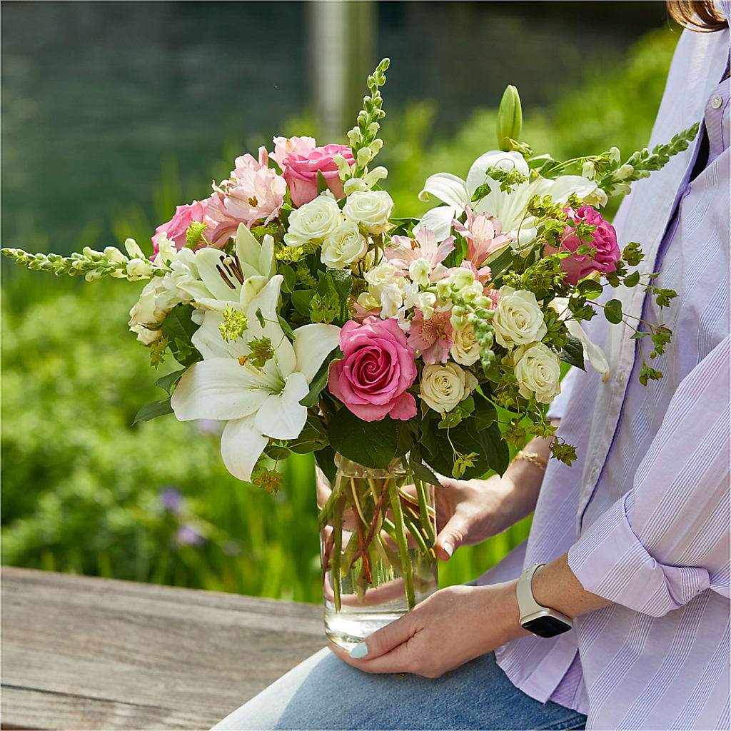 Fondly Bouquet –  Natural Flowers Llc, Centreville VA