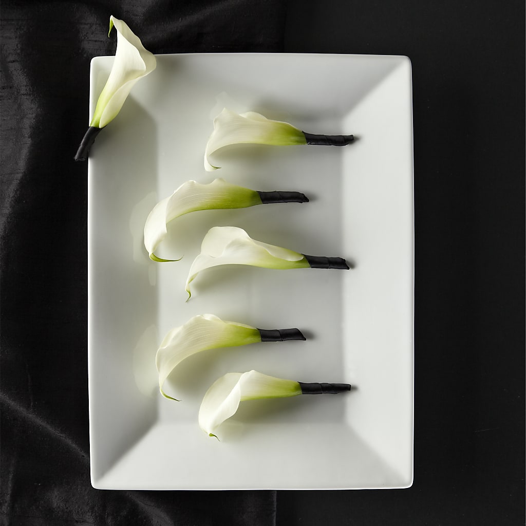 Calla Lily Promise Boutonniere –  Natural Flowers Llc, Centreville VA