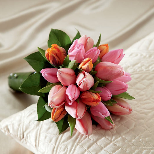 Embraceable Bouquet –  Natural Flowers Llc, Centreville VA