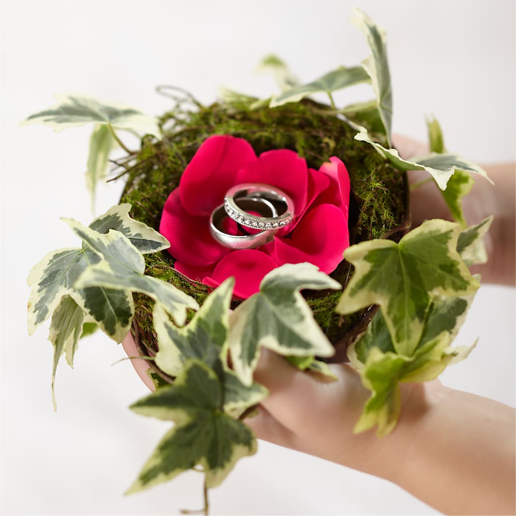 Lila Rose Ring Nest –  Natural Flowers Llc, Centreville VA